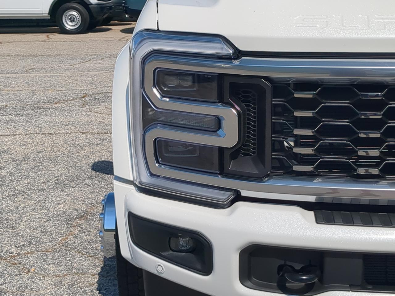 2026 Ford Super Duty F-450 DRW Platinum Winder GA