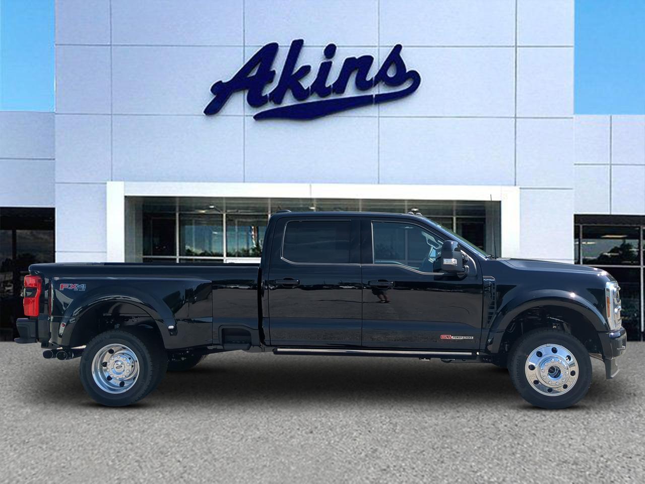 2026 Ford Super Duty F-450 DRW Platinum