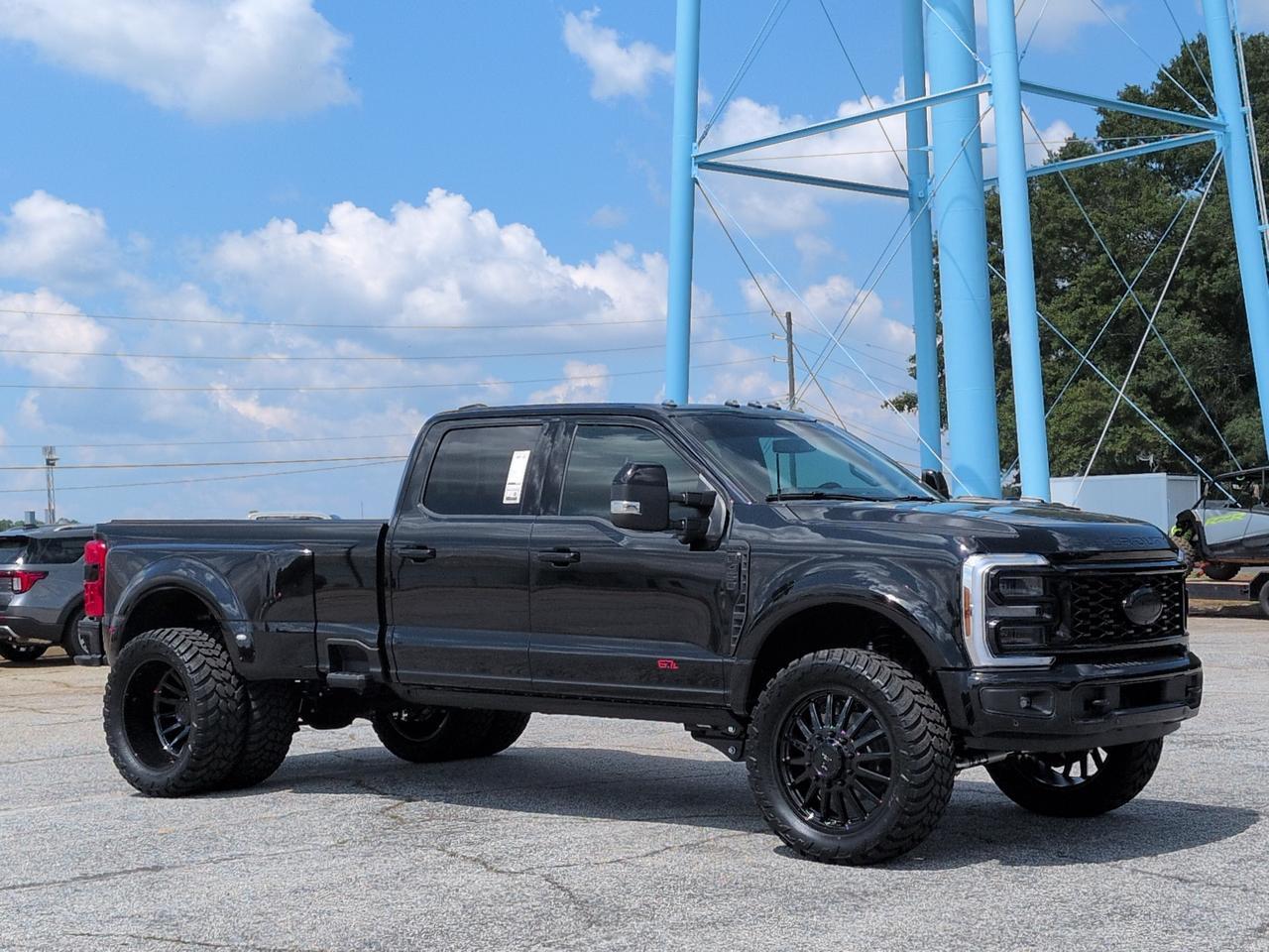 2026 Ford Super Duty F-450 DRW Platinum Winder GA