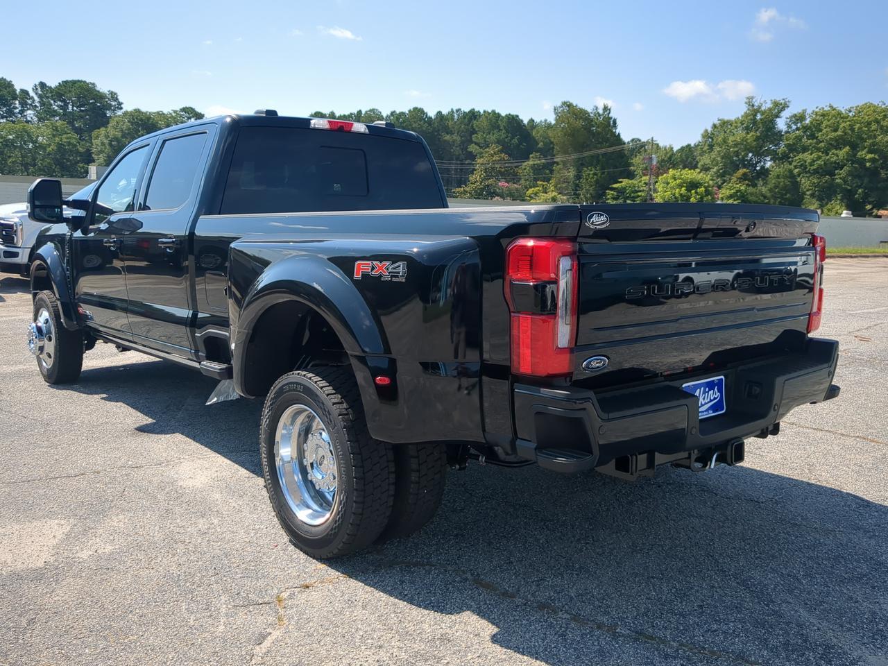 2026 Ford Super Duty F-450 DRW Platinum Winder GA