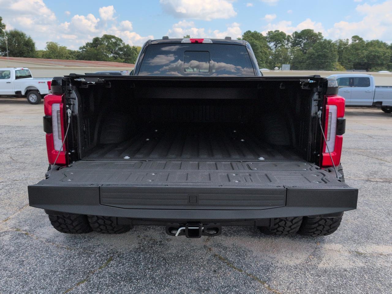 2026 Ford Super Duty F-450 DRW Platinum Winder GA