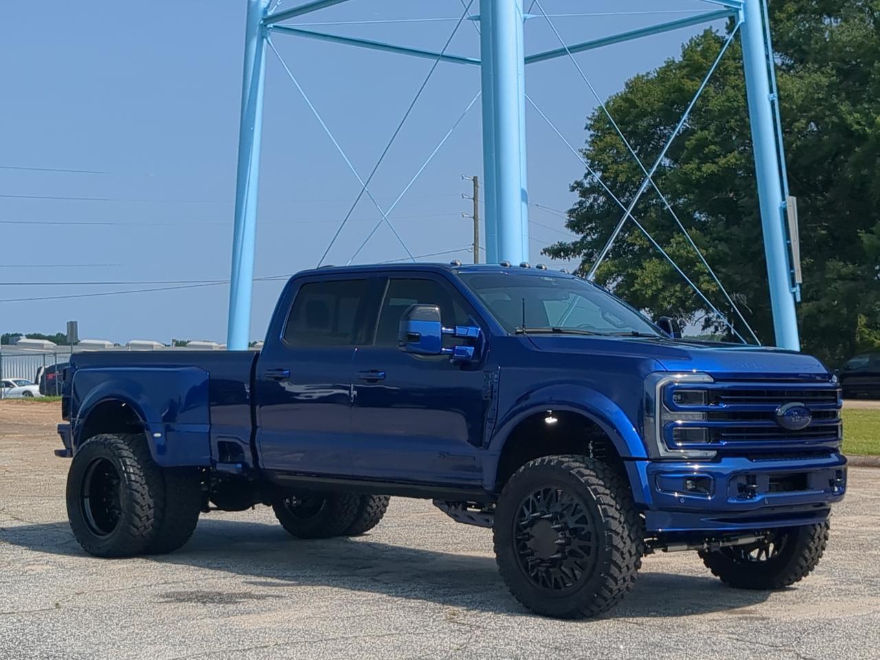 2026 Ford Super Duty F-450 DRW Platinum