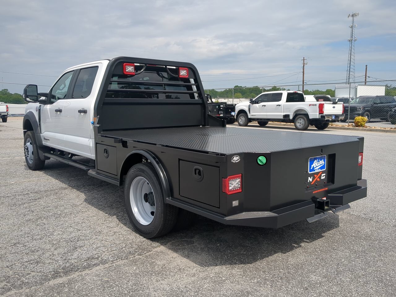 2026 Ford Super Duty F-450 DRW Service Body Appleton WI