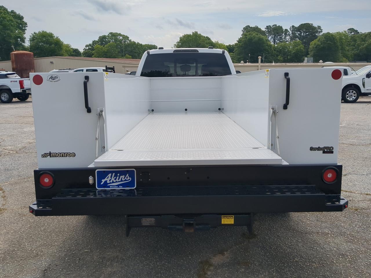 2026 Ford Super Duty F-450 DRW Service Body Appleton WI