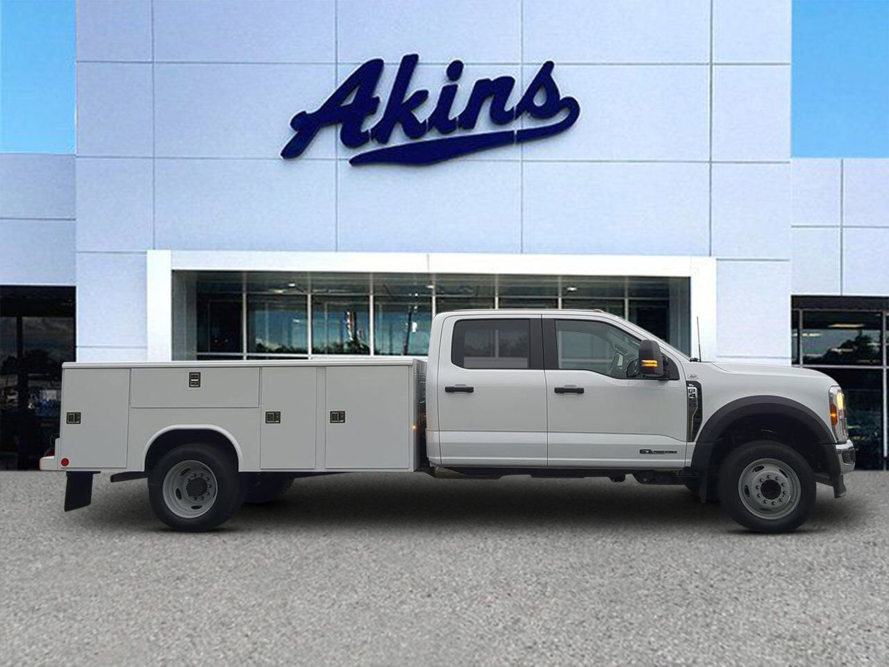 2026 Ford Super Duty F-450 DRW