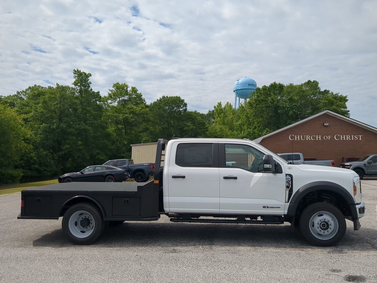 2026 Ford Super Duty F-450 DRW Service Body Winder GA