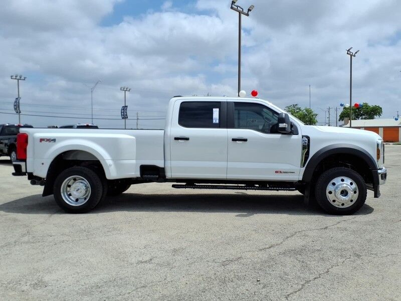 2026 Ford Super Duty F-450 DRW XL