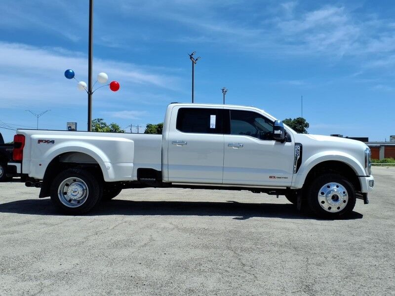 2026 Ford Super Duty F-450 DRW XL