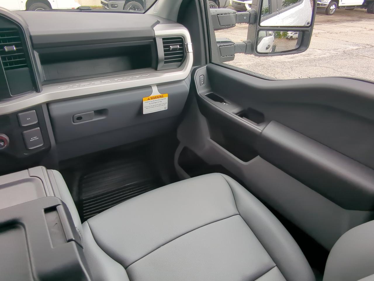 2026 Ford Super Duty F-450 DRW XL Appleton WI