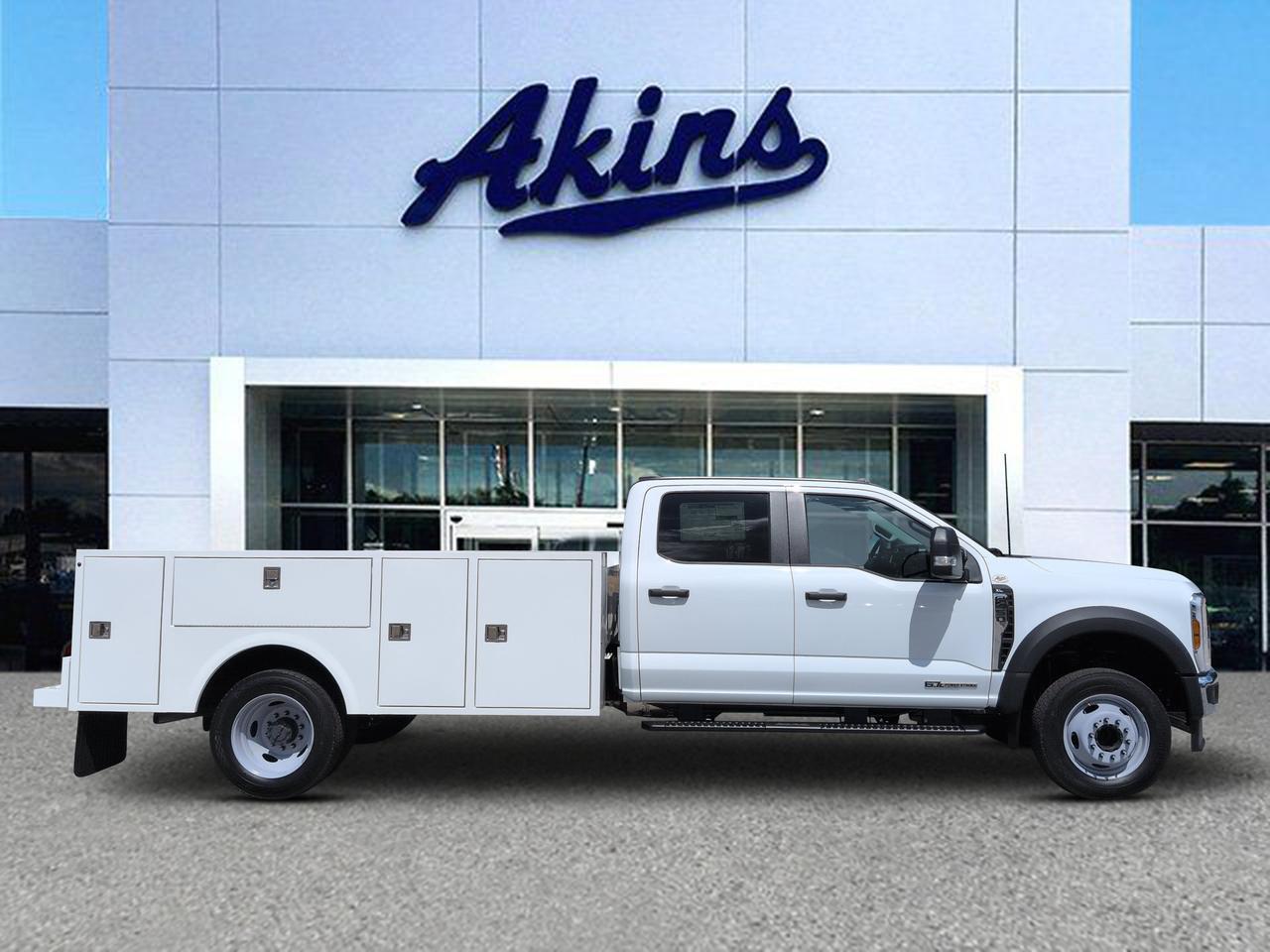 2026 Ford Super Duty F-450 DRW XL