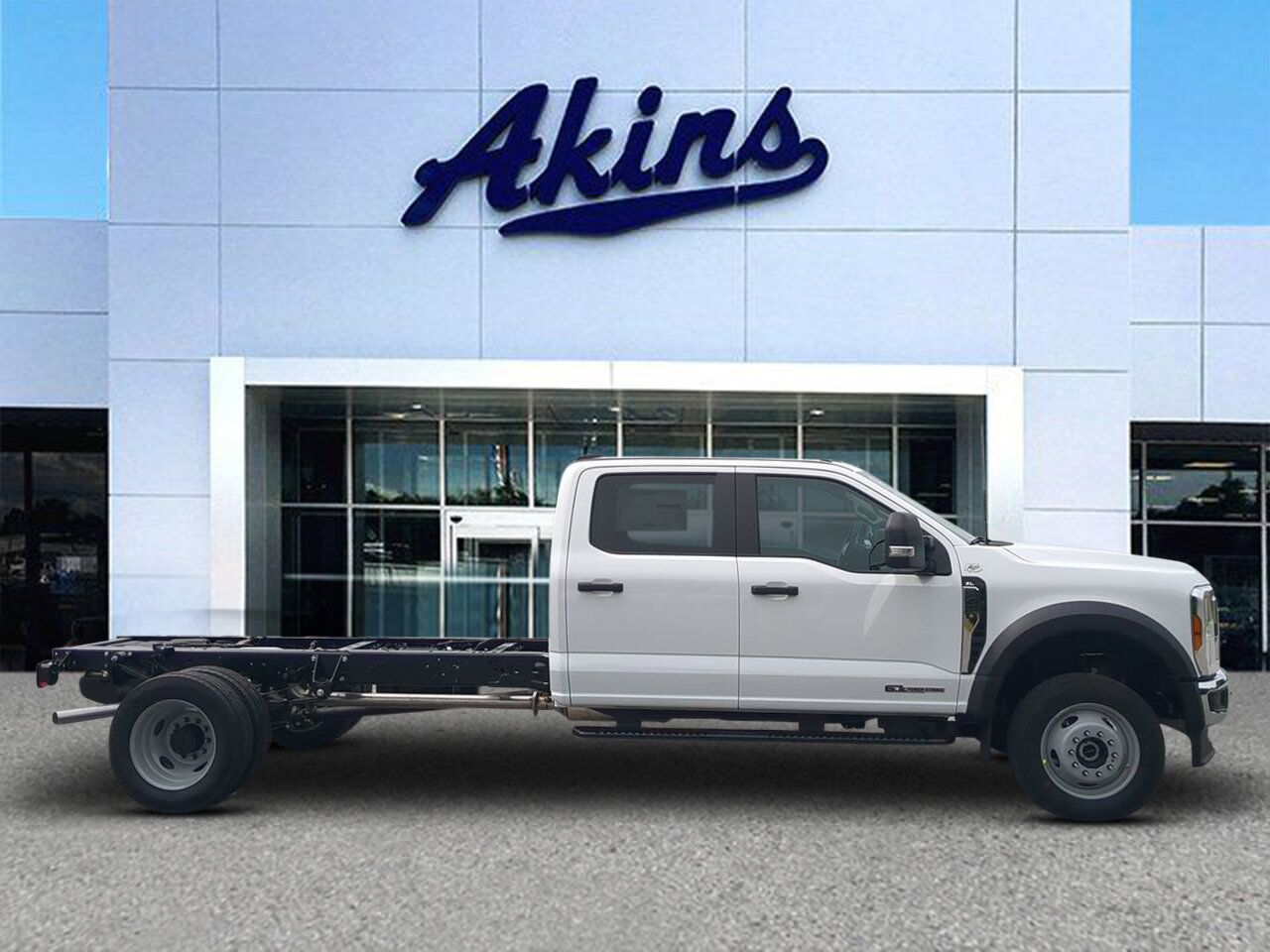 2026 Ford Super Duty F-450 DRW XL