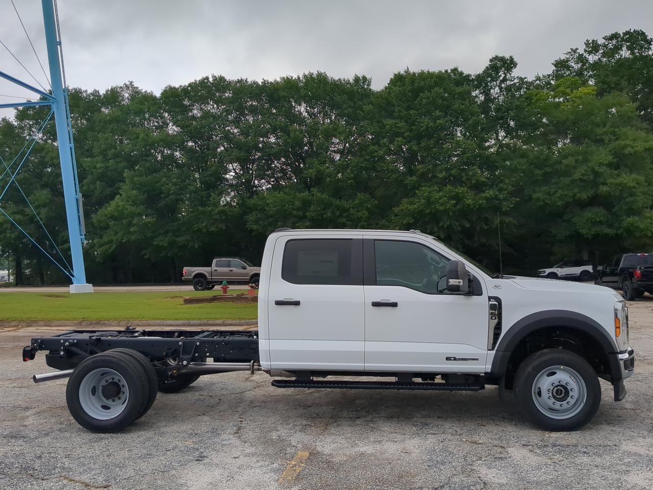 2026 Ford Super Duty F-450 DRW XL