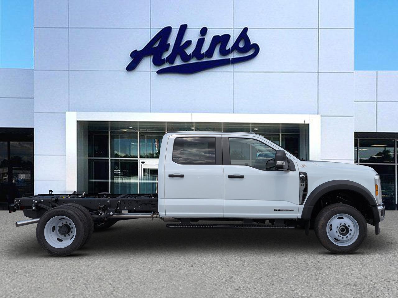 2026 Ford Super Duty F-450 DRW XL