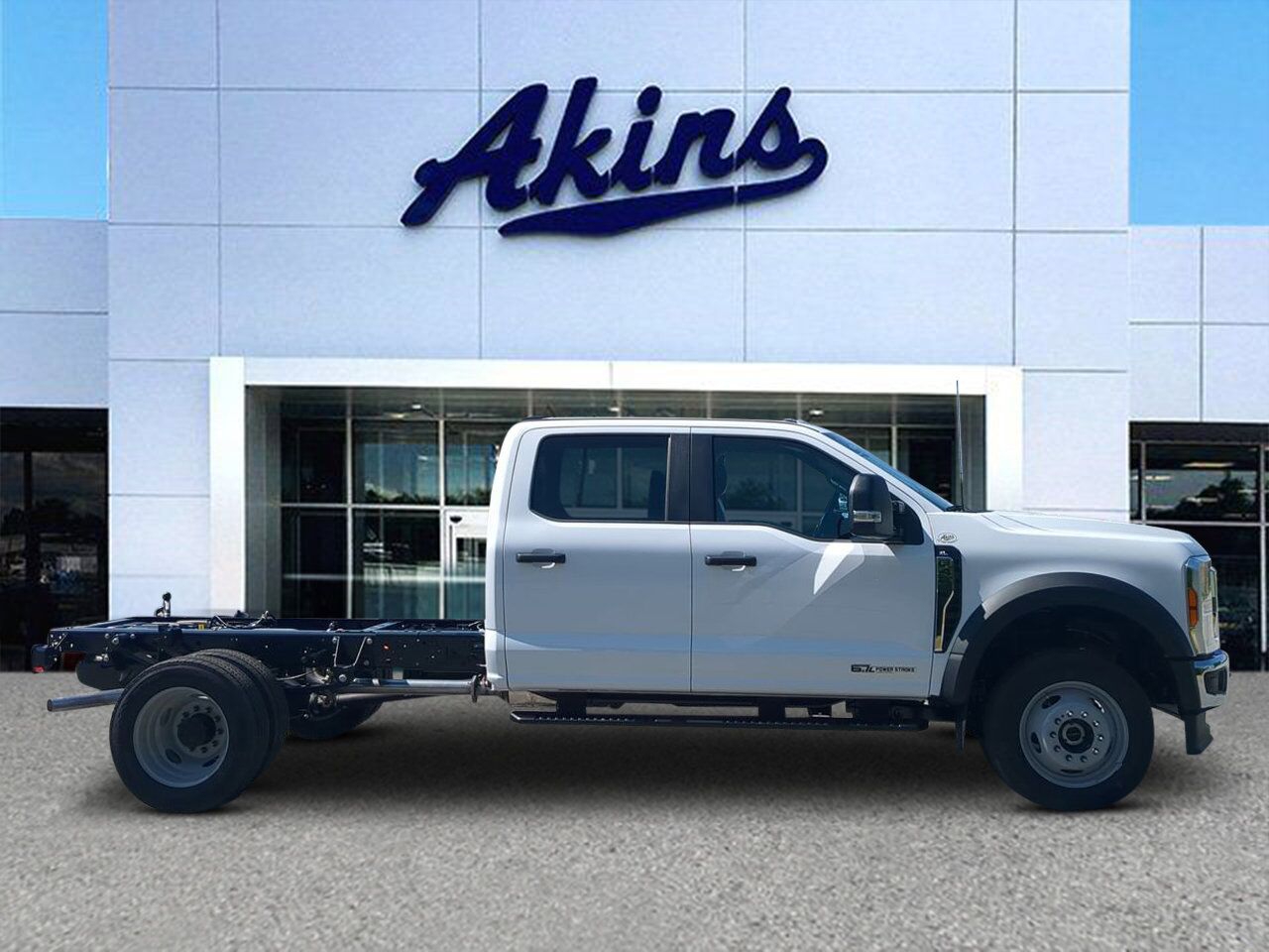 2026 Ford Super Duty F-450 DRW XL