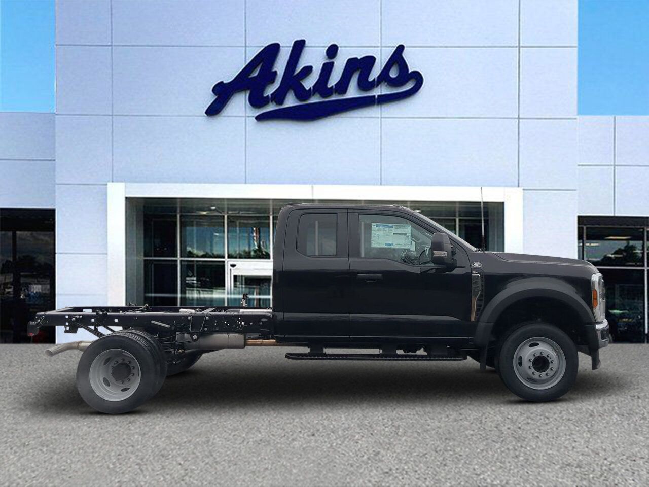 2026 Ford Super Duty F-450 DRW XL