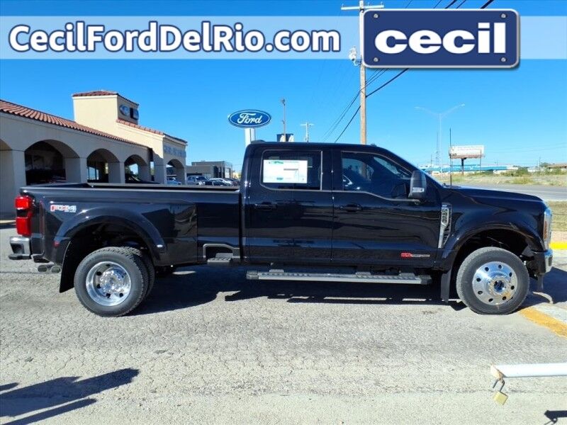 2026 Ford Super Duty F-450 DRW XLT