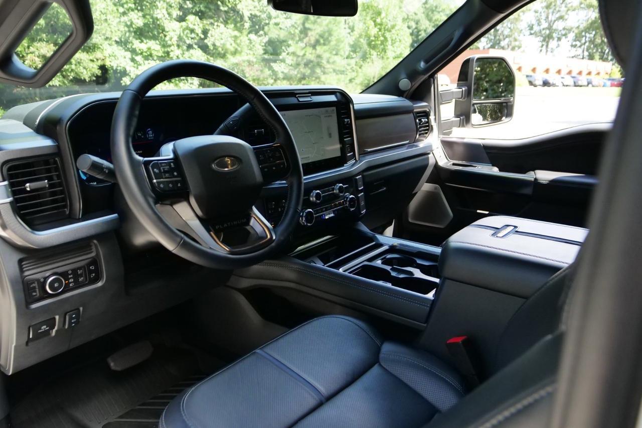 2026 Ford Super Duty F-450 Platinum 4X4 / DRW / 6.7L V8 Diesel / Massaging Seats! Lincolnton NC