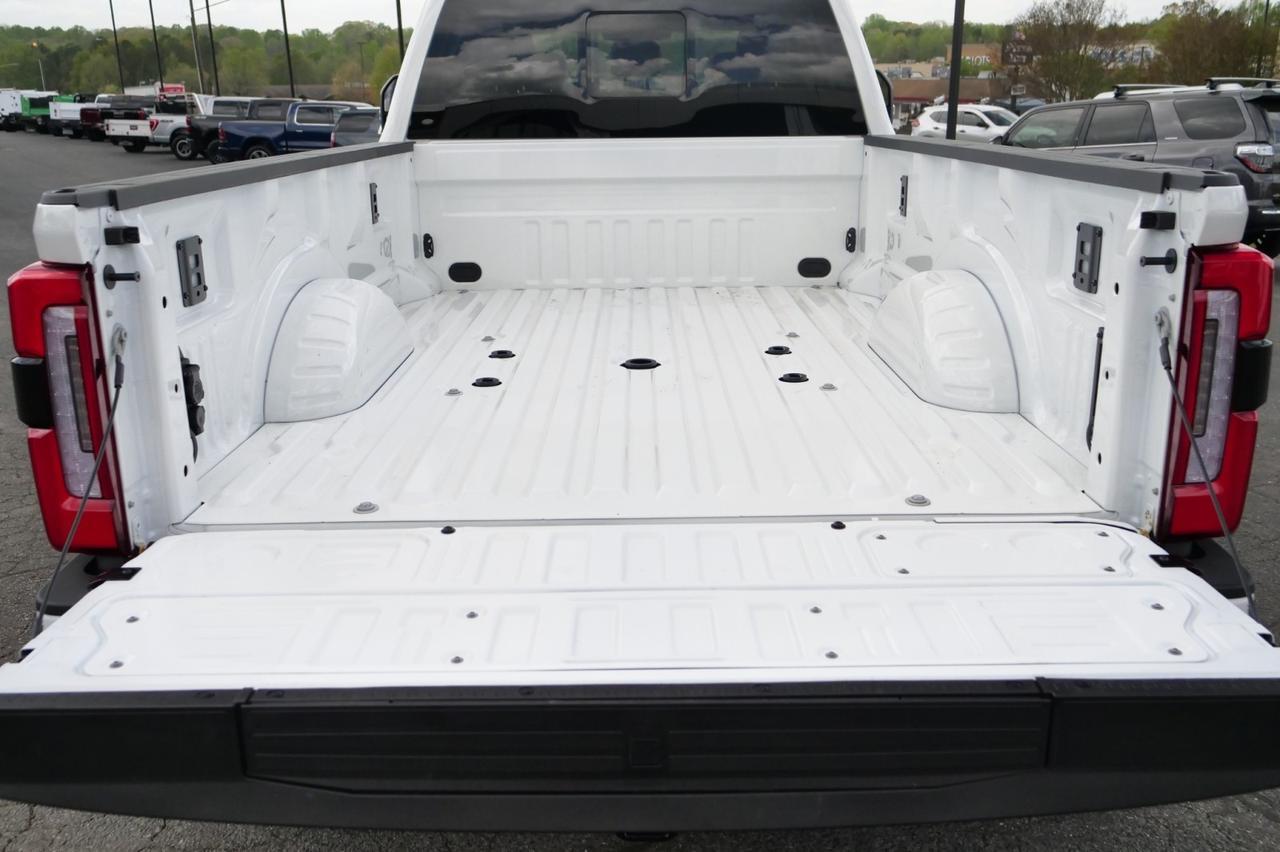 2026 Ford Super Duty F-450 Platinum 4X4 / DRW / Plus Package / HO Diesel! Lincolnton NC