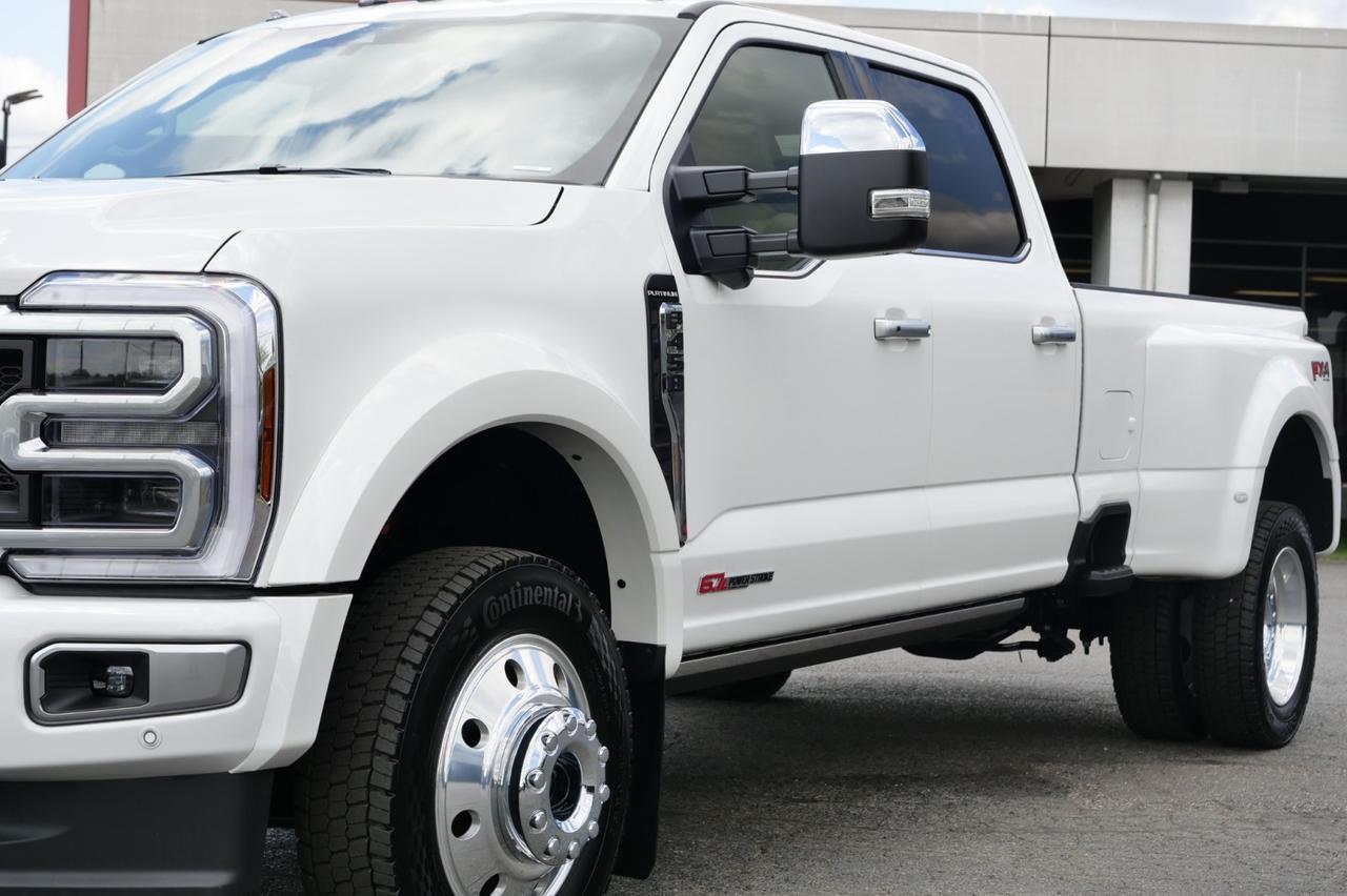 2026 Ford Super Duty F-450 Platinum 4X4 / DRW / Plus Package / HO Diesel! Lincolnton NC