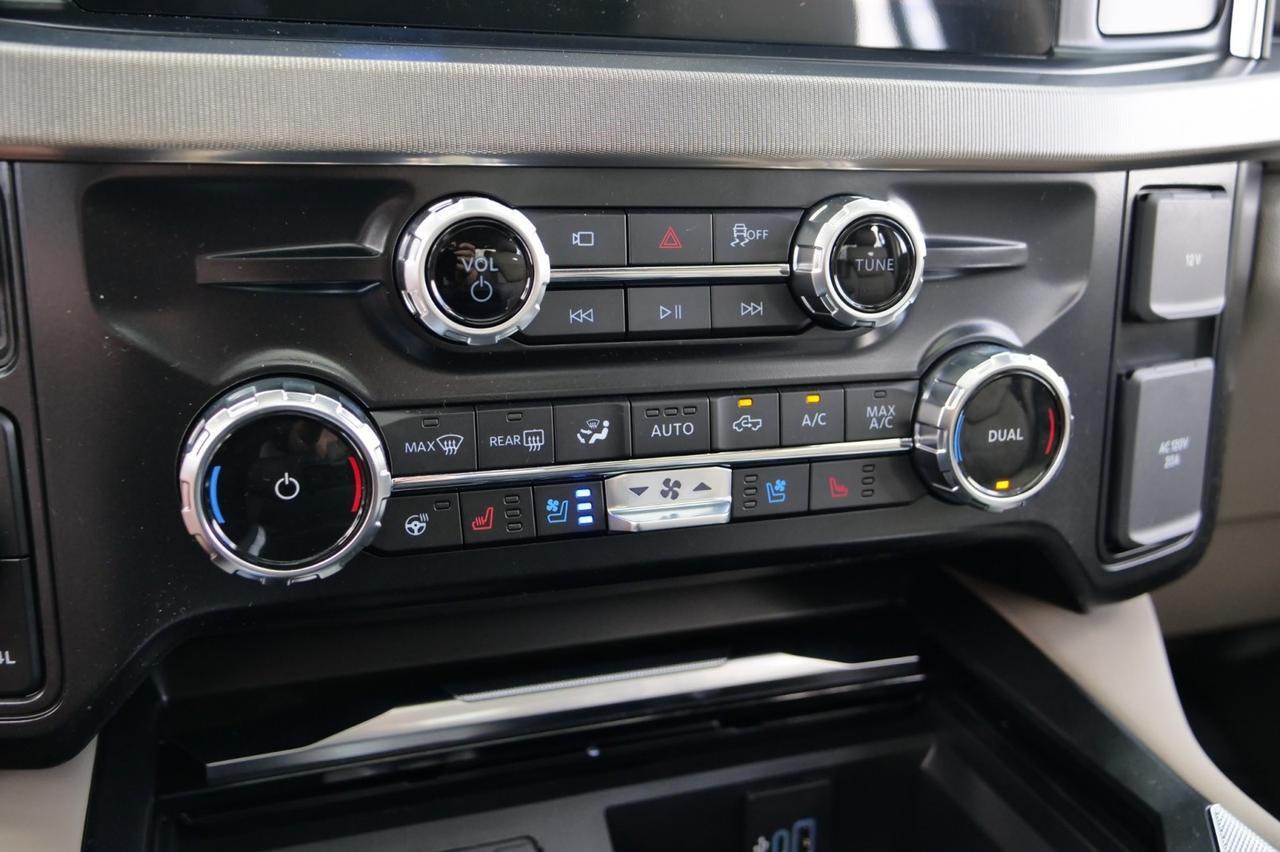 2026 Ford Super Duty F-450 Platinum 4X4 / DRW / Plus Package / HO Diesel! Lincolnton NC