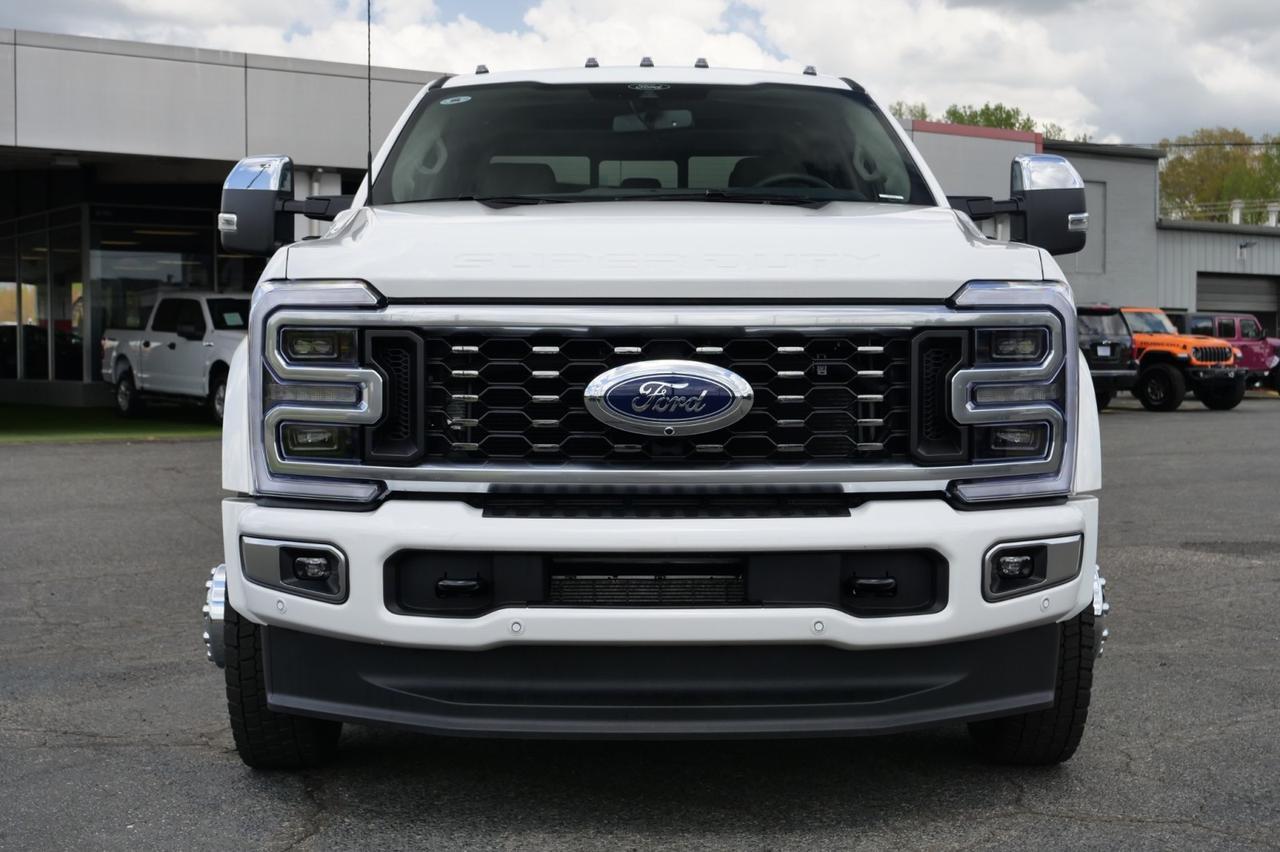 2026 Ford Super Duty F-450 Platinum 4X4 / DRW / Plus Package / HO Diesel! Lincolnton NC