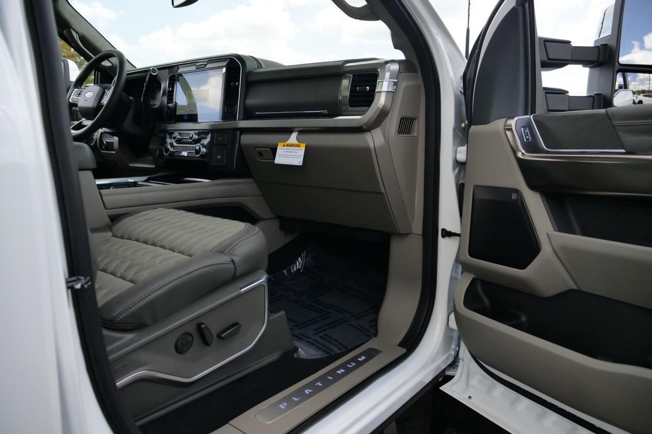 2026 Ford Super Duty F-450 Platinum 4X4 / DRW / Plus Package / HO Diesel! Lincolnton NC