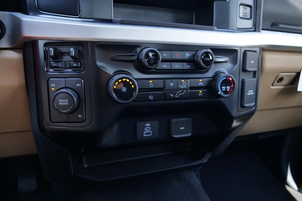 2026 Ford Super Duty F-450 XLT 4X4 / DRW / HO Diesel / UPGRADES / Leather! Lincolnton NC