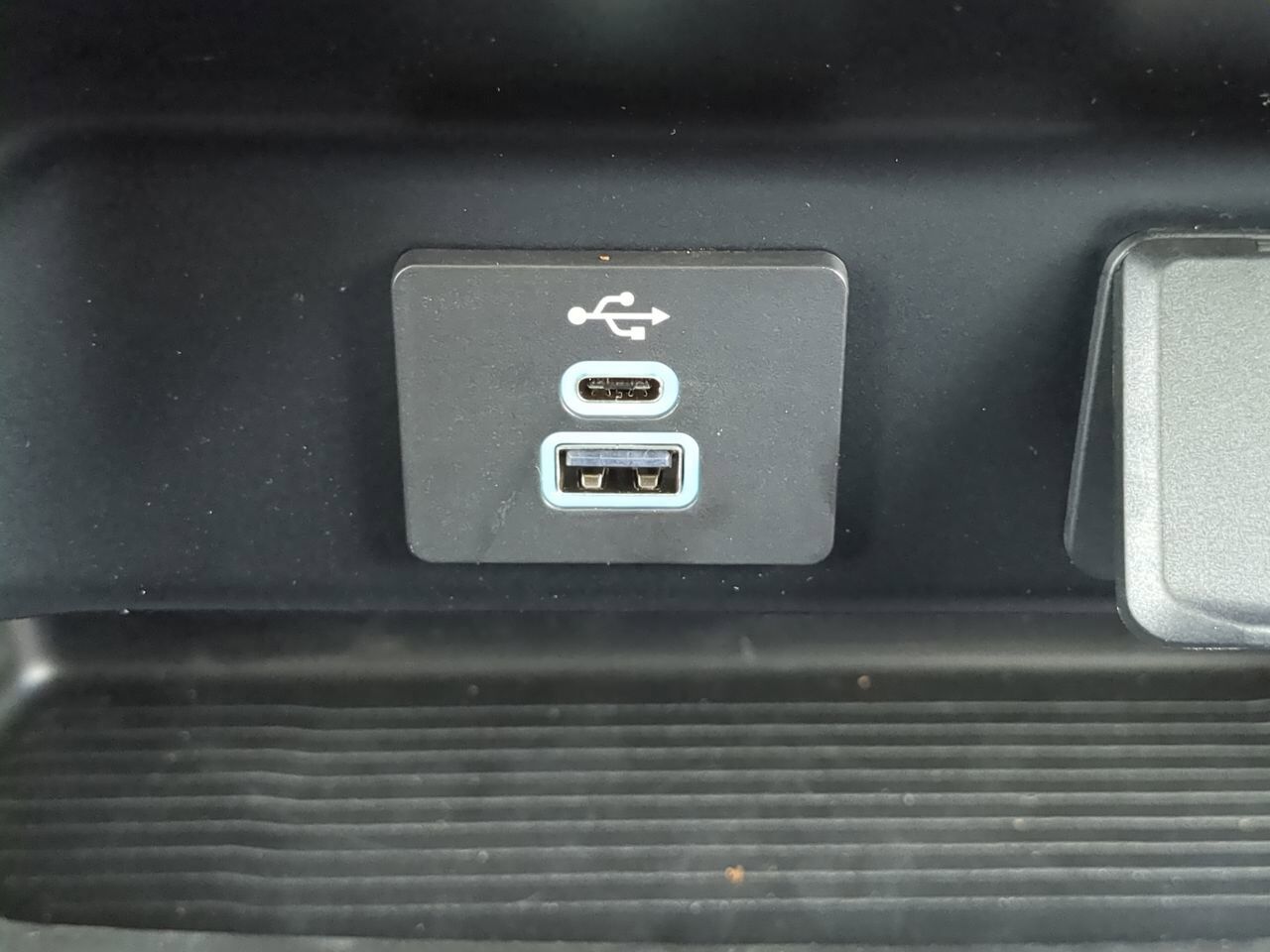 2026 Ford Super Duty F-550 DRW Box Truck Winder GA