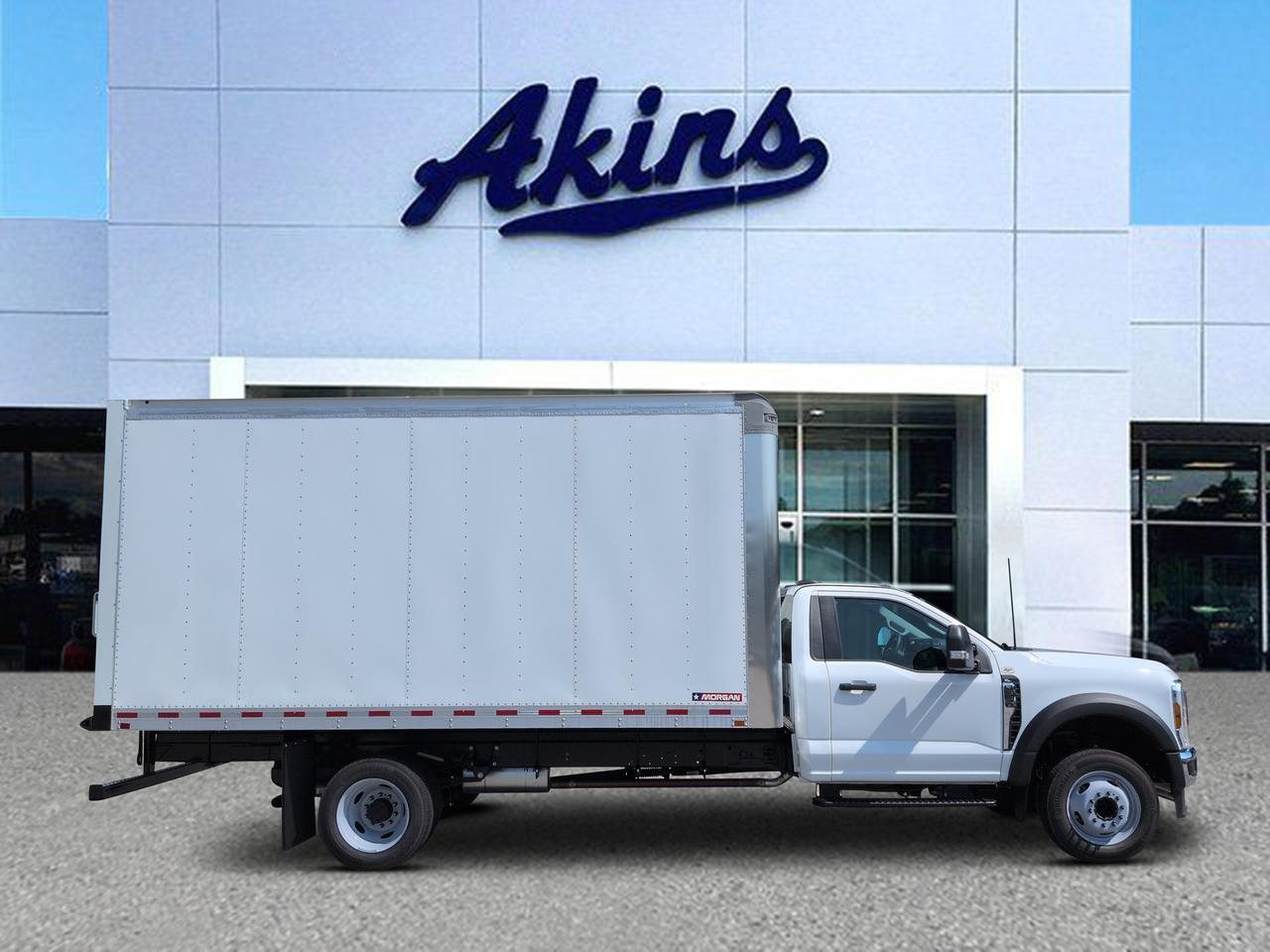 2026 Ford Super Duty F-550 DRW Box Truck