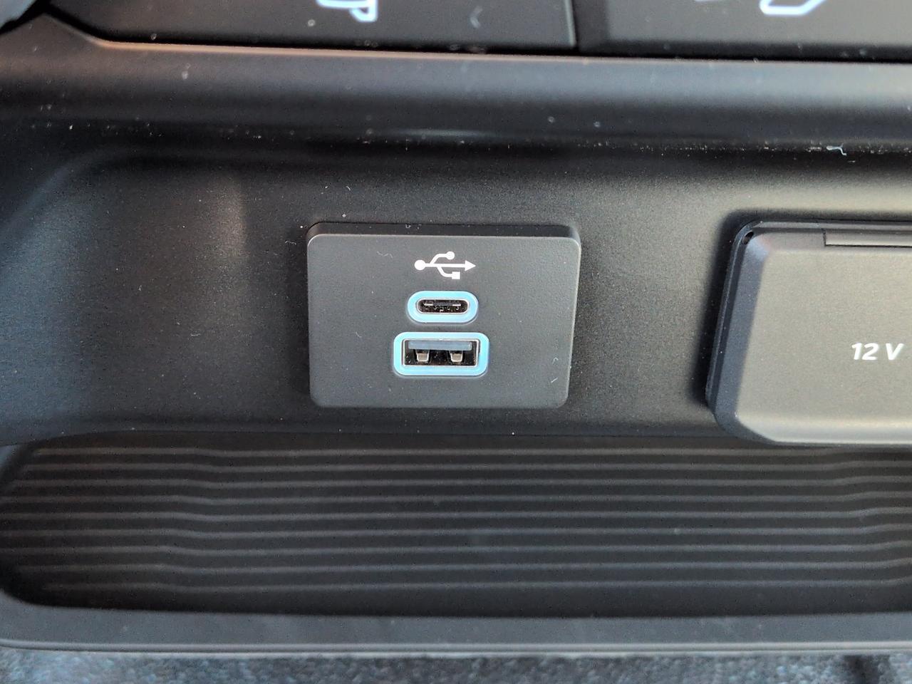 2026 Ford Super Duty F-550 DRW Box Truck Winder GA