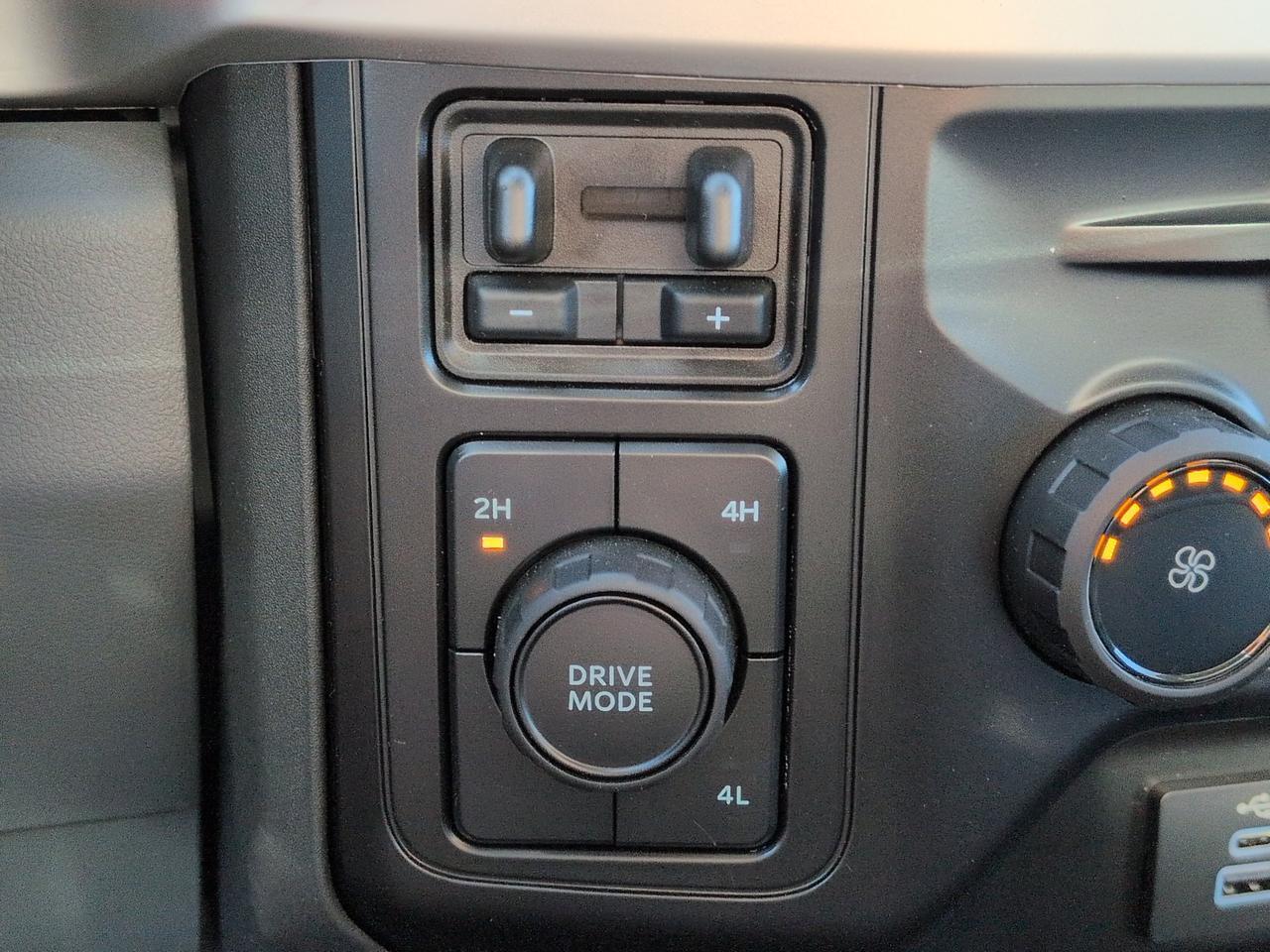 2026 Ford Super Duty F-550 DRW Box Truck Winder GA