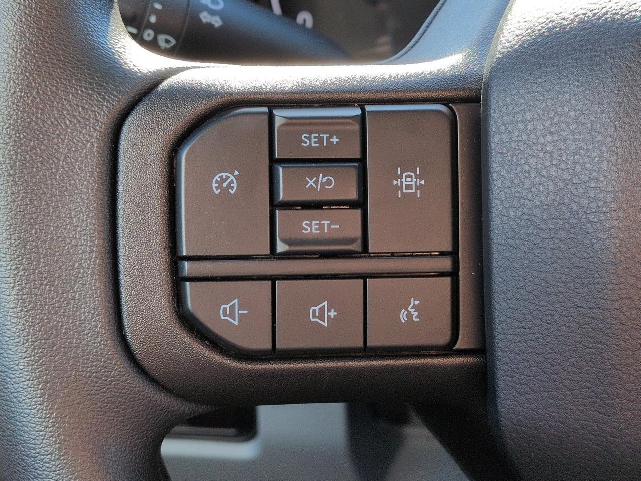 2026 Ford Super Duty F-550 DRW Box Truck Winder GA