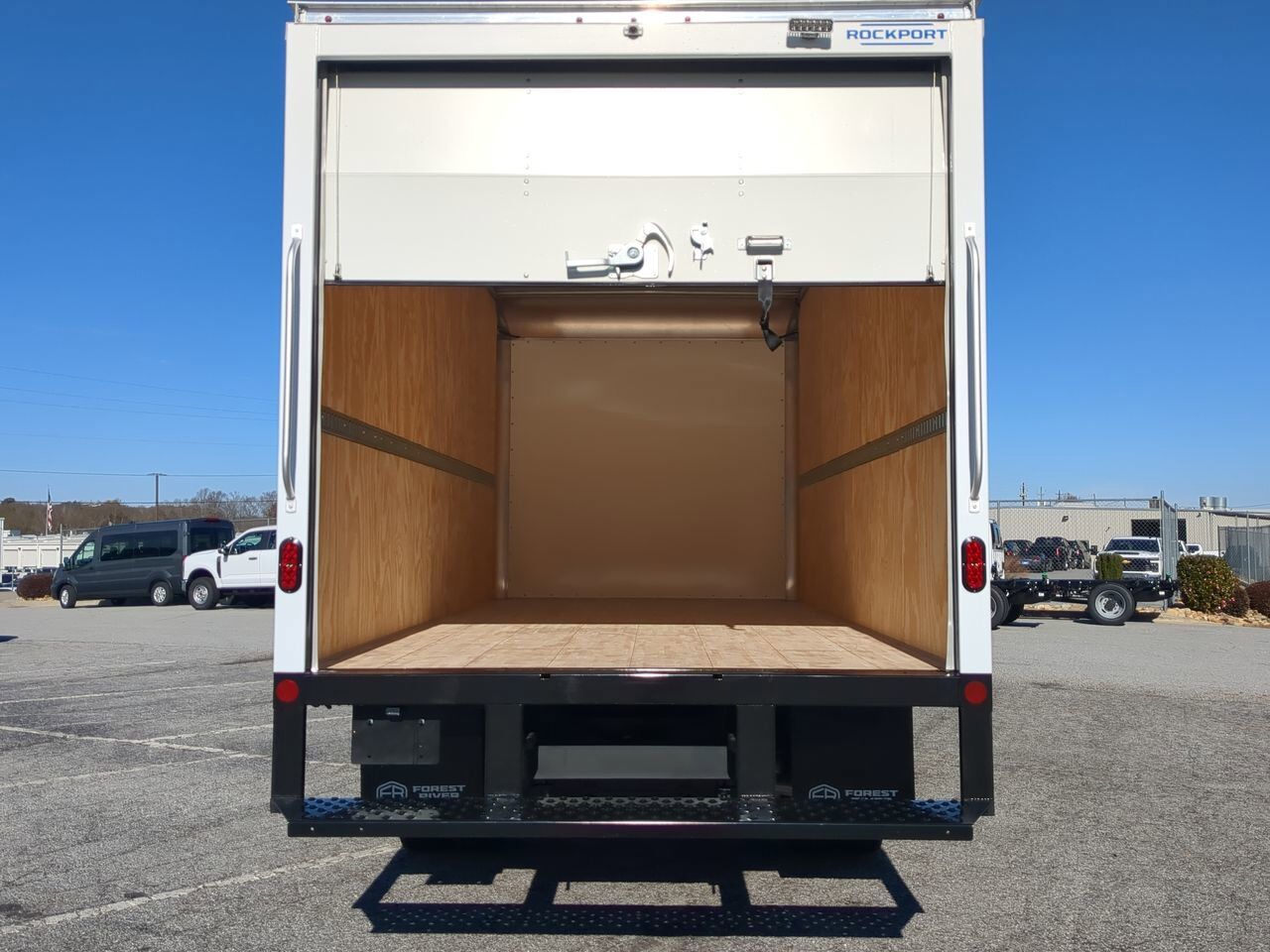 2026 Ford Super Duty F-550 DRW Box Truck Winder GA