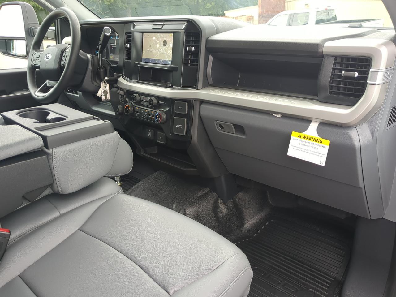 2026 Ford Super Duty F-550 DRW Flatbed Winder GA