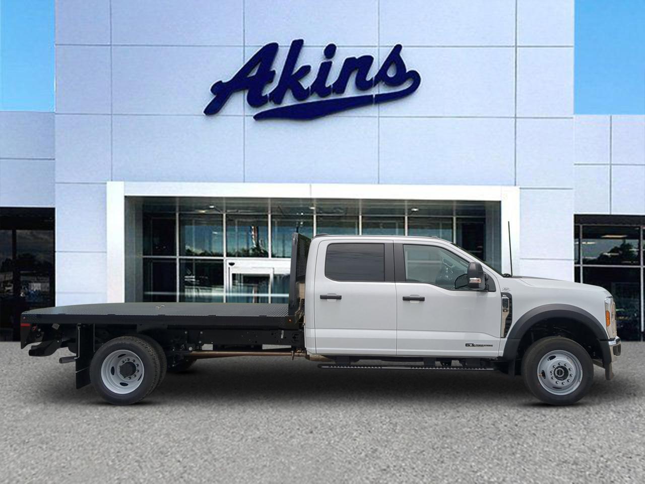 2026 Ford Super Duty F-550 DRW