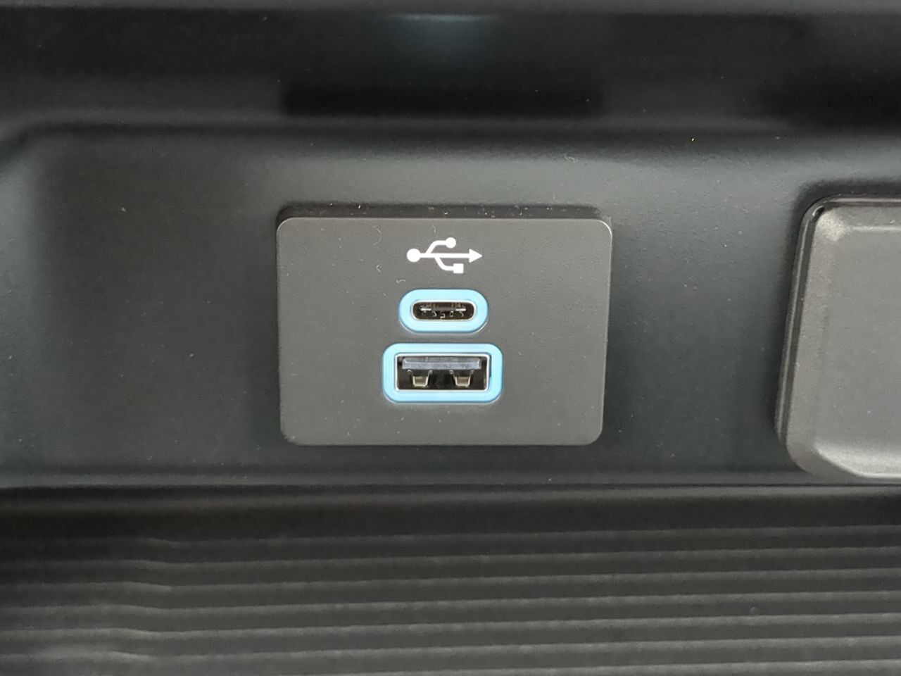 2026 Ford Super Duty F-550 DRW Service Body Appleton WI