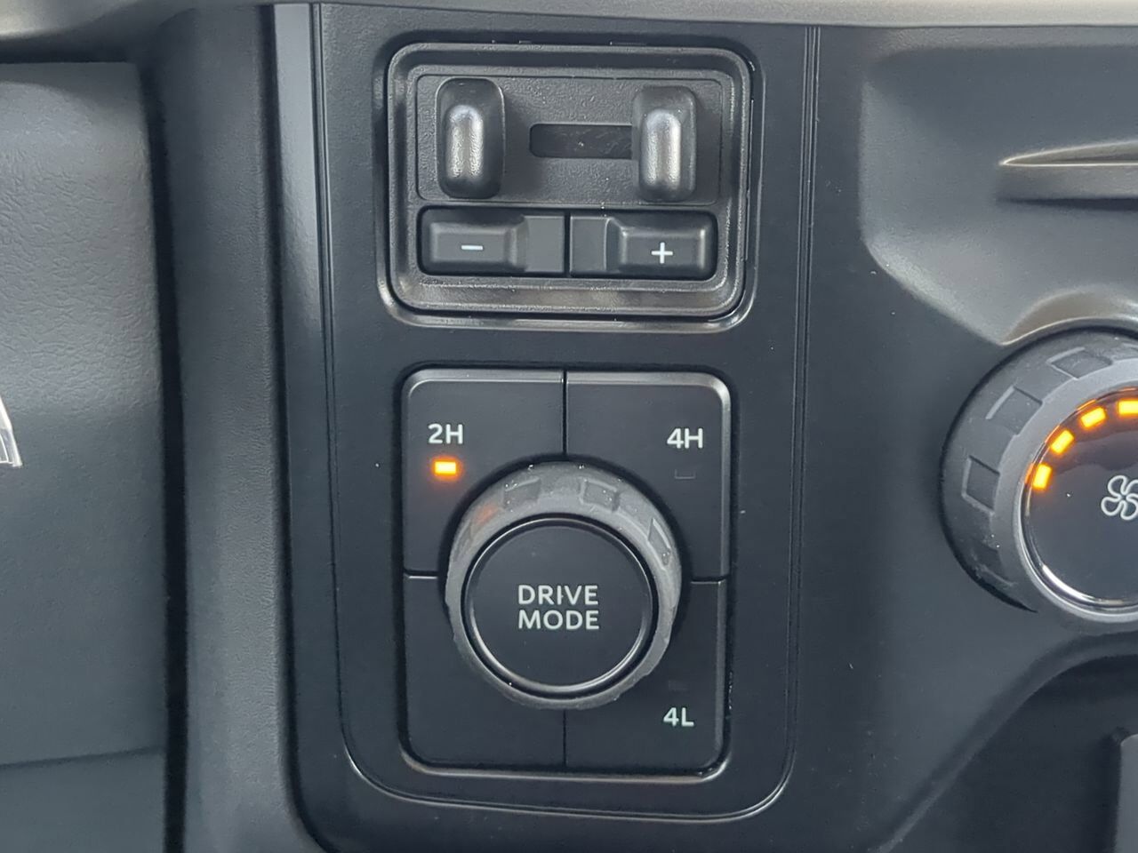 2026 Ford Super Duty F-550 DRW Service Body Appleton WI