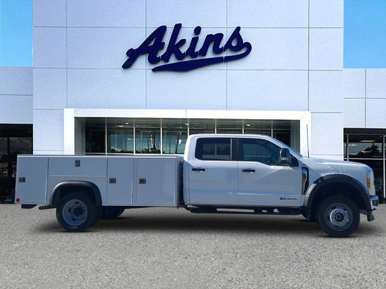 2026 Ford Super Duty F-550 DRW