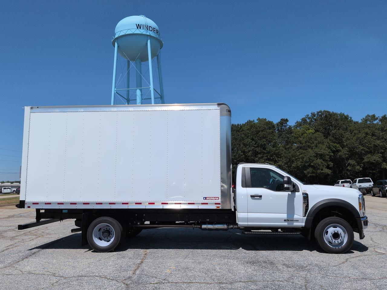 2026 Ford Super Duty F-550 DRW XL