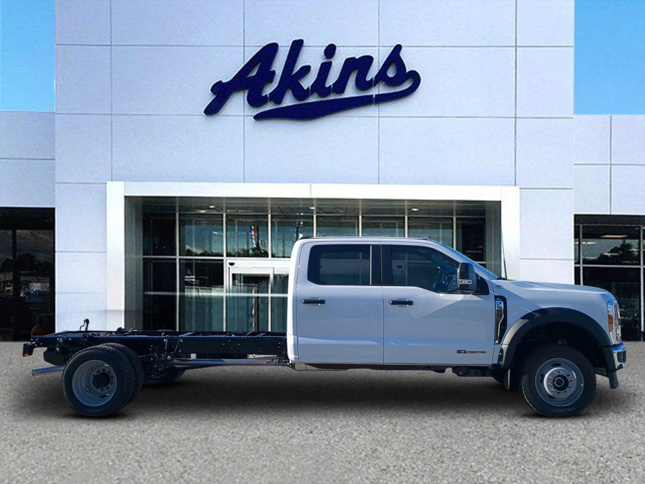 2026 Ford Super Duty F-550 DRW XL