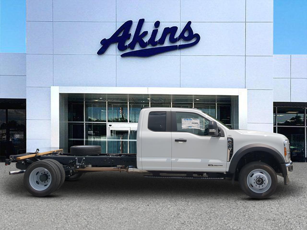 2026 Ford Super Duty F-550 DRW