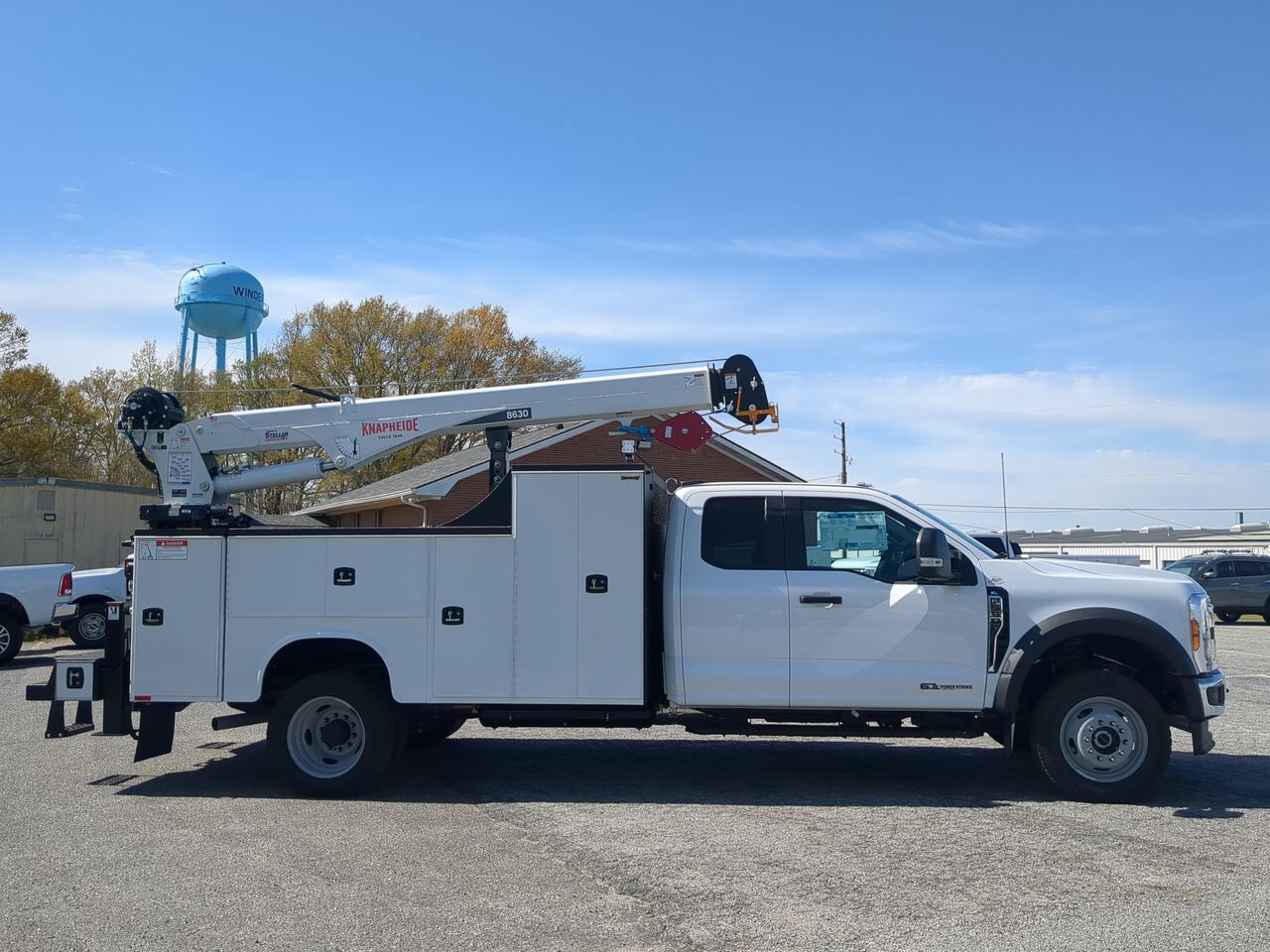 2026 Ford Super Duty F-550 DRW XL