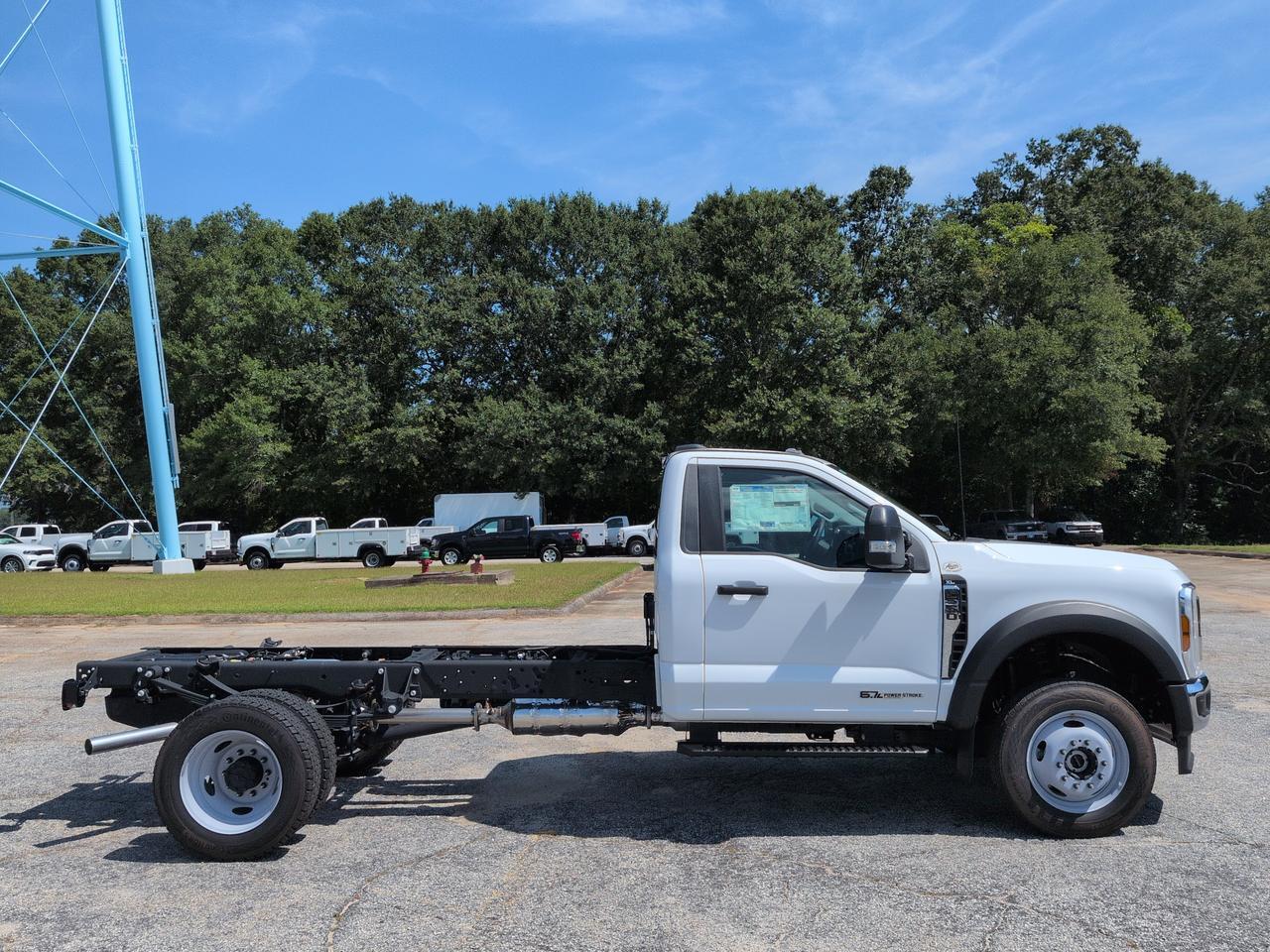2026 Ford Super Duty F-550 DRW