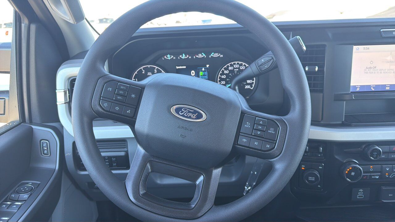 2026 Ford Super Duty F-550 DRW XLT Sherwood Park AB