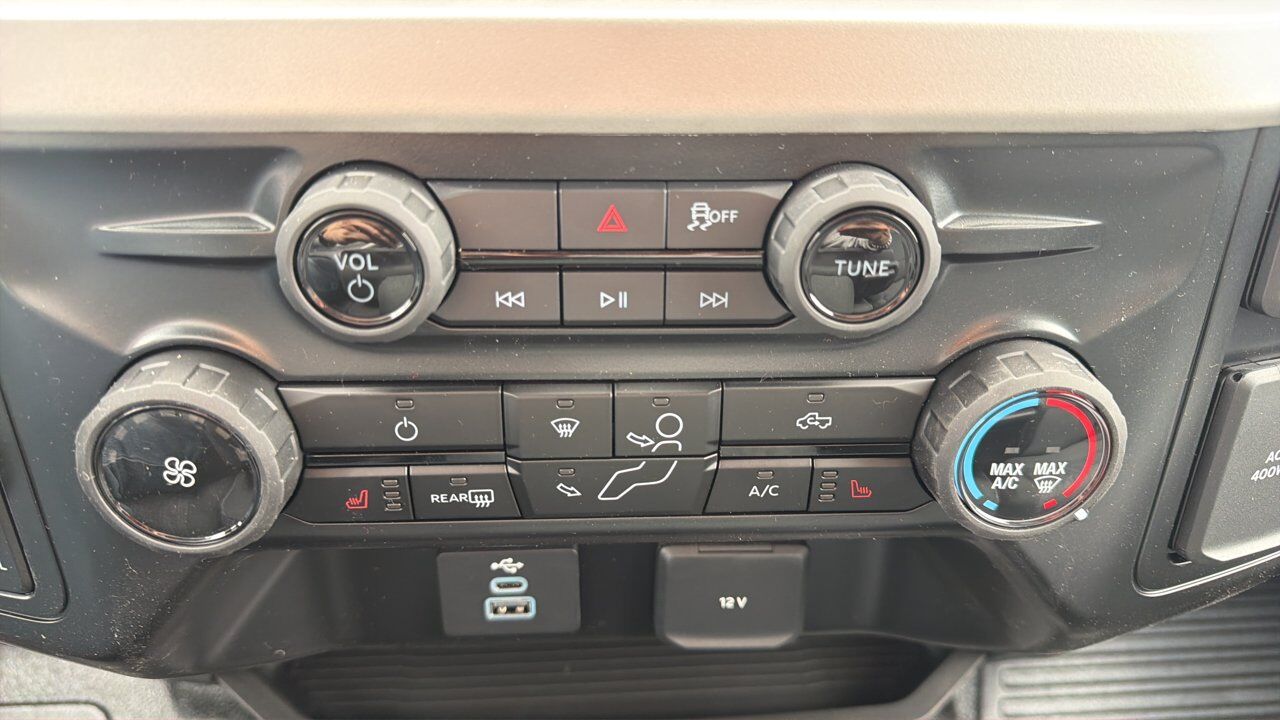 2026 Ford Super Duty F-550 DRW XLT Sherwood Park AB