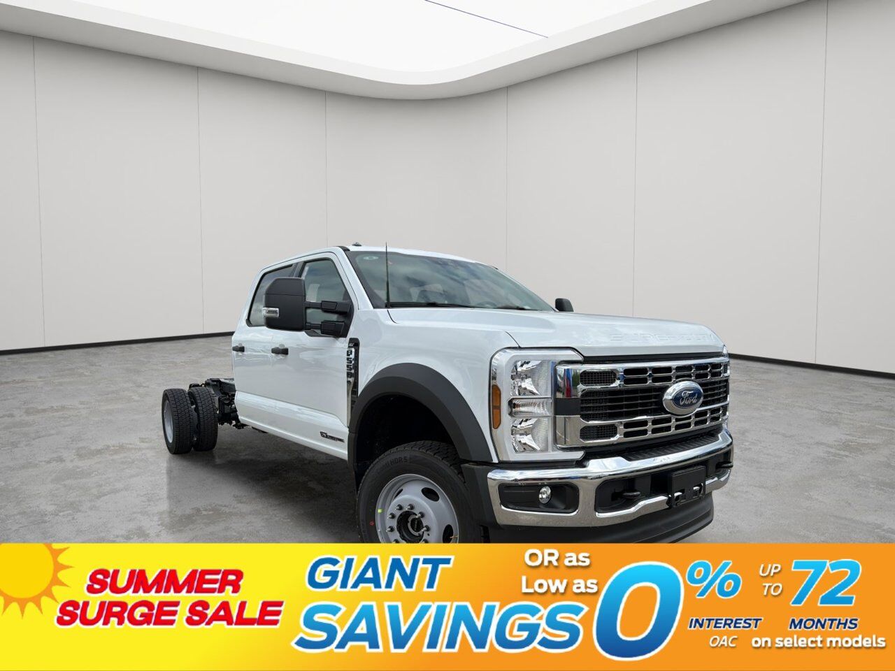 2026 Ford Super Duty F-550 DRW XLT
