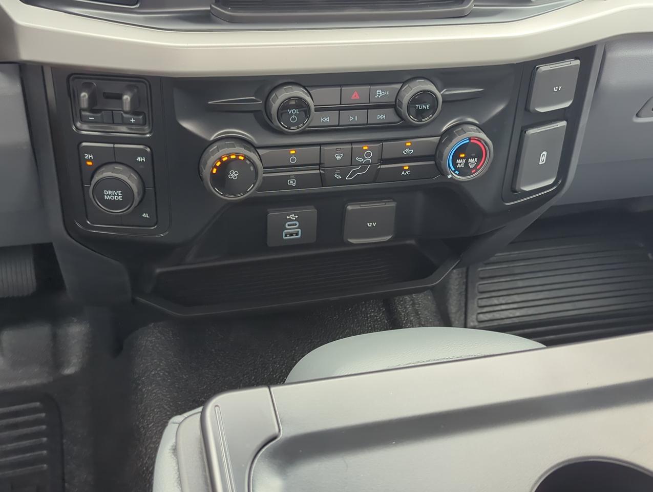 2026 Ford Super Duty F-600 DRW XL Appleton WI