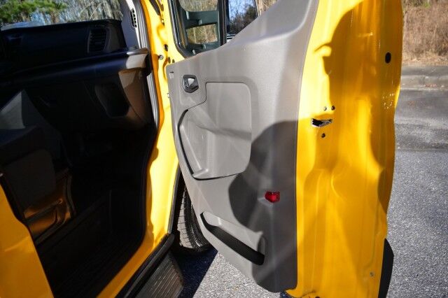 2026 Ford T-350 XL / AWD / Medium Roof / Co-Pilot360 / Trailer Tow PKG! High Point NC