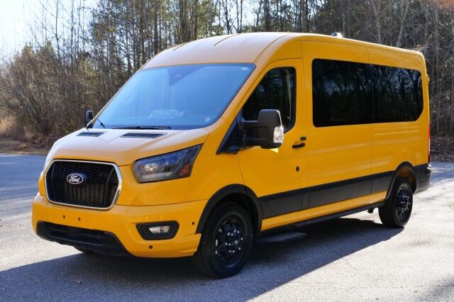 2026 Ford T-350 XL / AWD / Medium Roof / Co-Pilot360 / Trailer Tow PKG! High Point NC