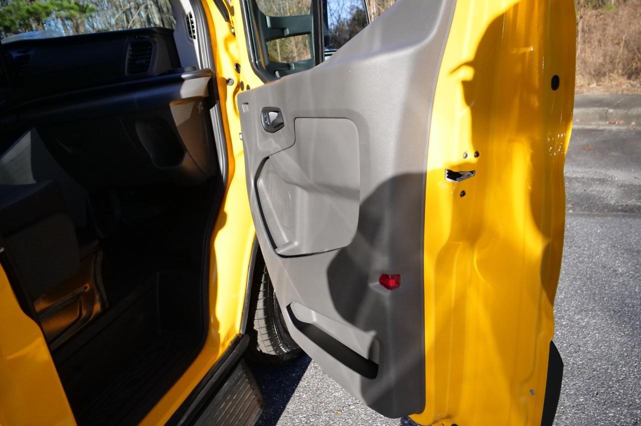 2026 Ford T-350 XL / AWD / Medium Roof / Co-Pilot360 / Trailer Tow PKG! Lincolnton NC